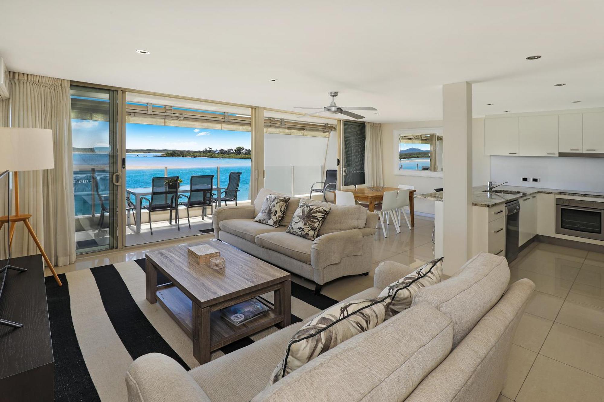 Noosa Harbour Resort Екстериор снимка
