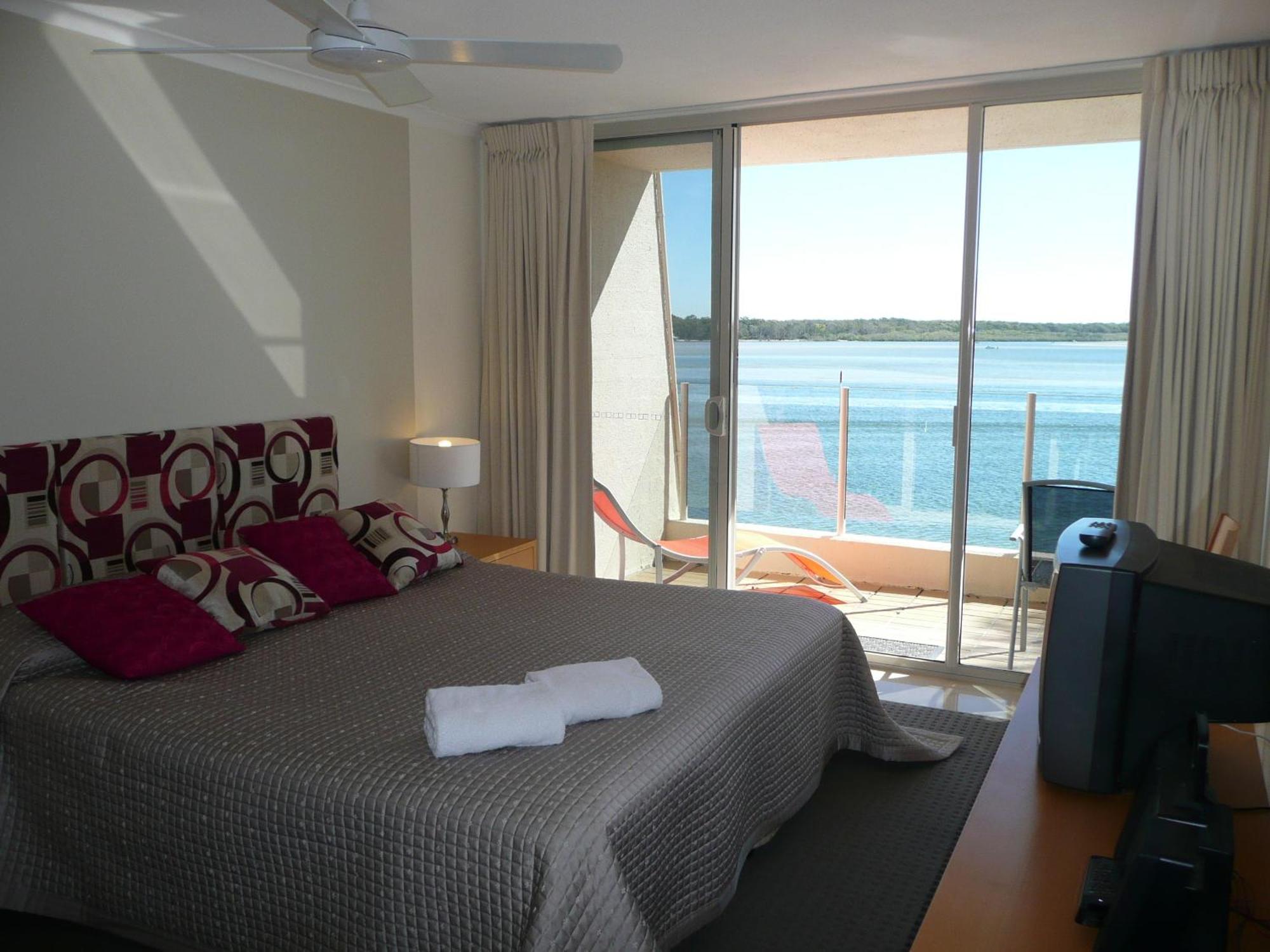 Noosa Harbour Resort Екстериор снимка
