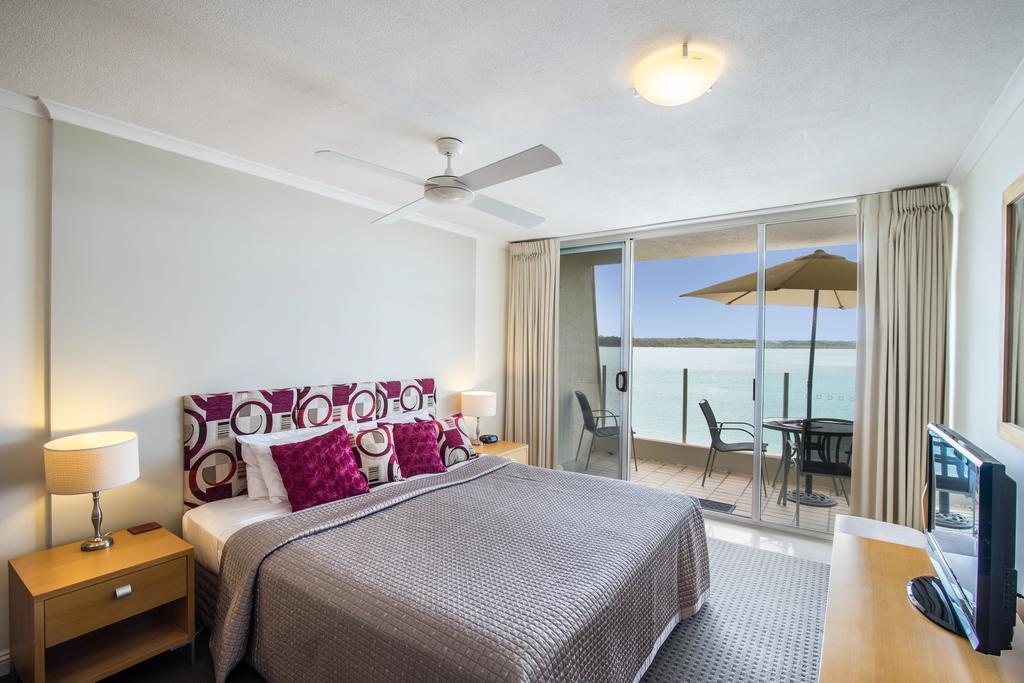 Noosa Harbour Resort Екстериор снимка